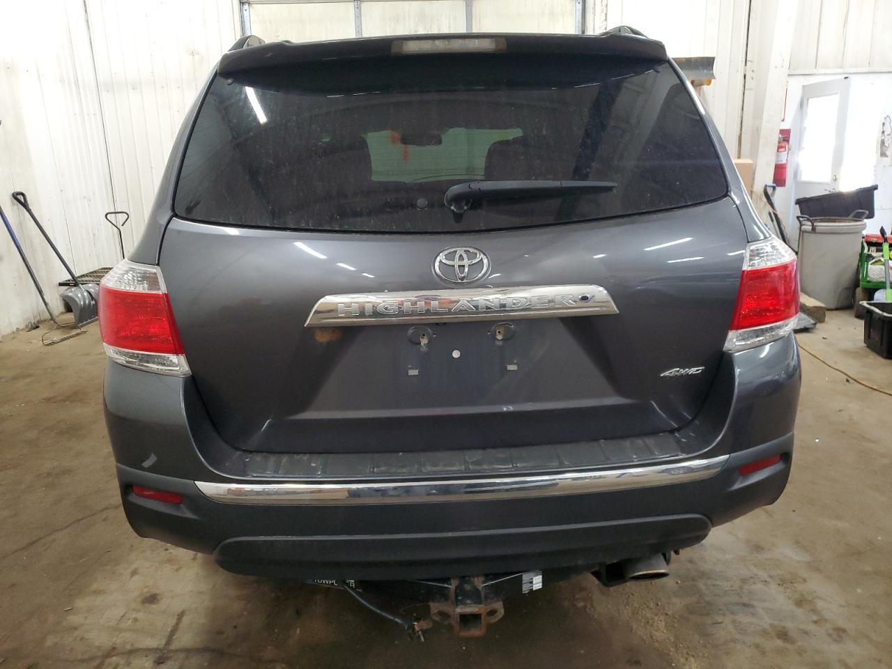 2012 Toyota Highlander Base VIN: 5TDBK3EH2CS104638 Lot: 52301664