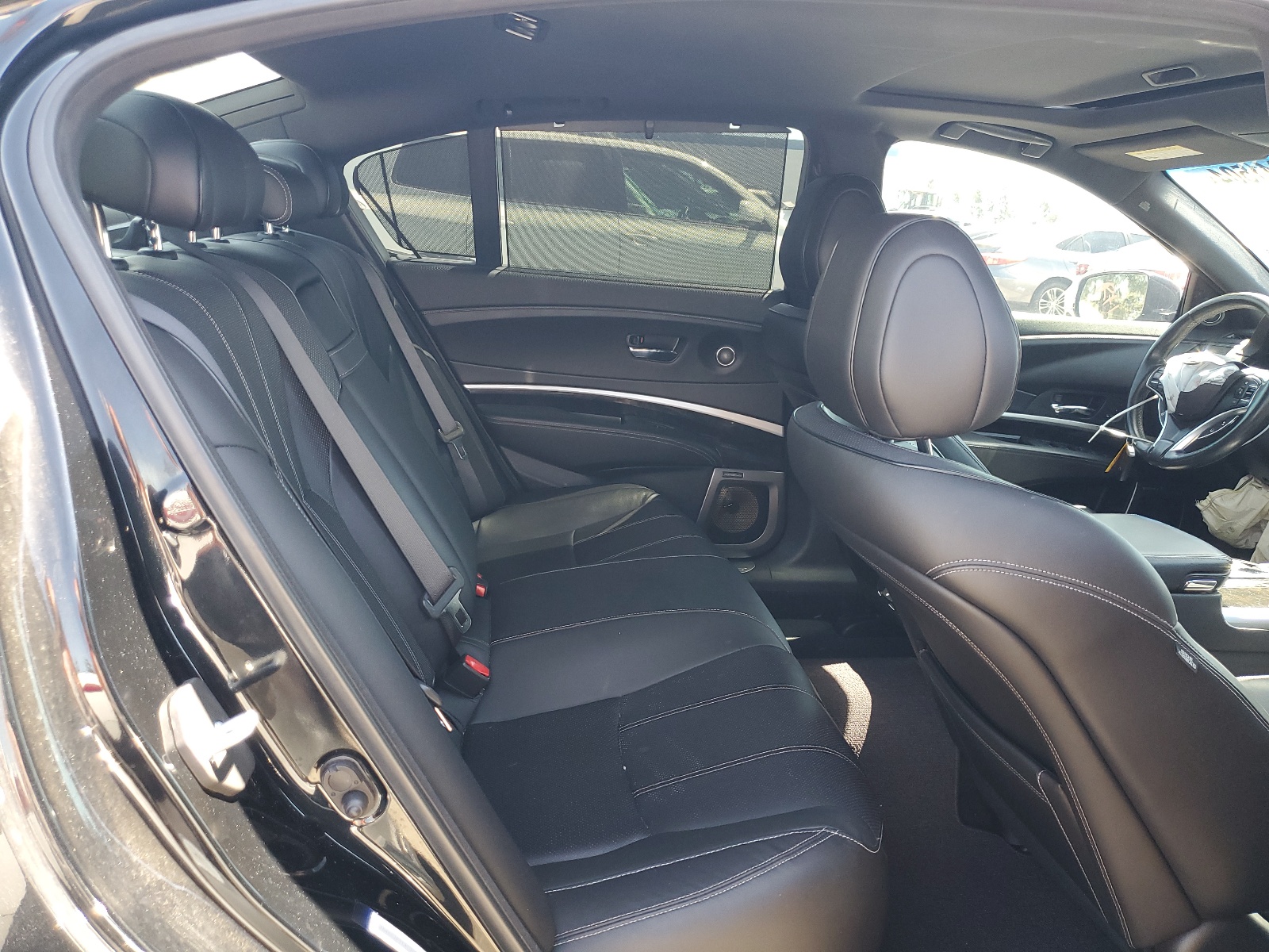 JH4KC2F91JC000251 2018 Acura Rlx Sport Hybrid Advance