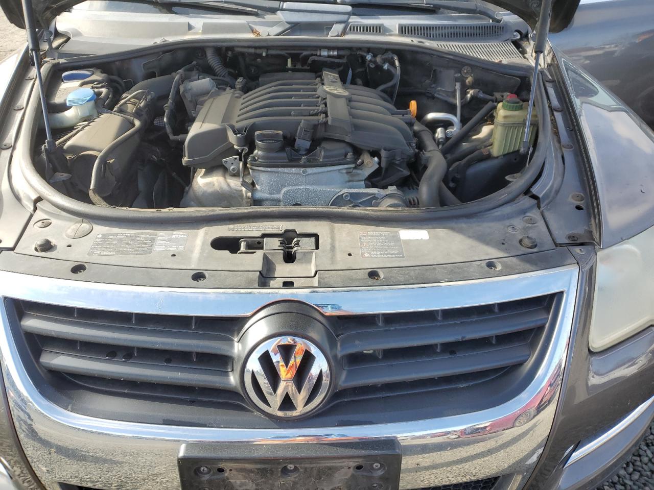 2009 Volkswagen Touareg 2 V6 VIN: WVGBE77L49D007506 Lot: 50488144