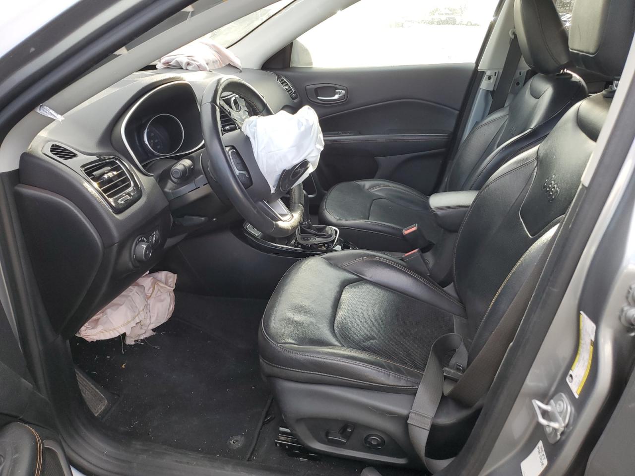 2018 Jeep Compass Limited VIN: 3C4NJCCB1JT358438 Lot: 85255664