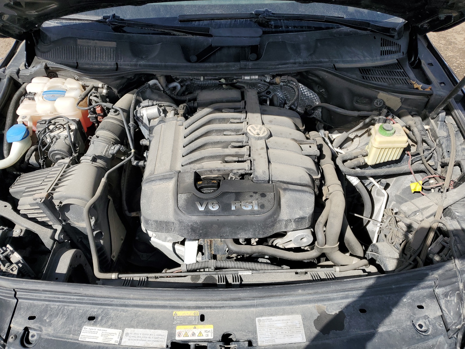 WVGEF9BP5DD007684 2013 Volkswagen Touareg V6