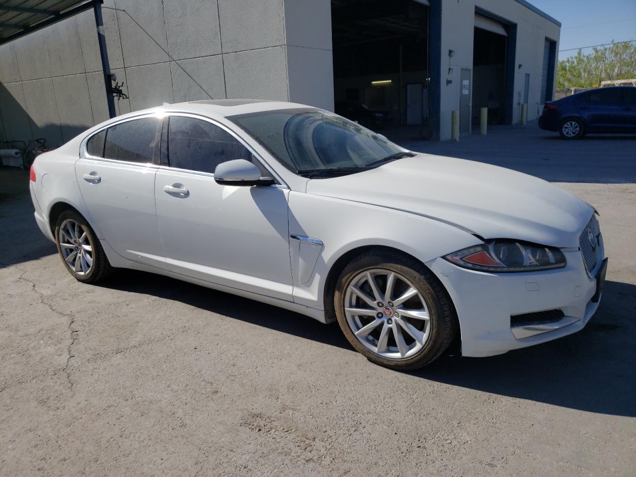 SAJWA0ES2EPU30663 2014 Jaguar Xf