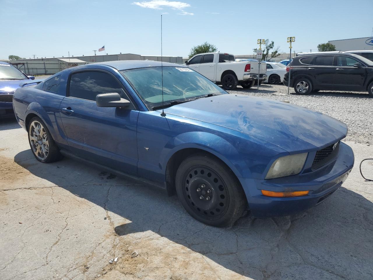 2007 Ford Mustang - Image 4