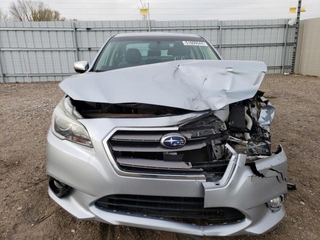 SUBARU LEGACY 2017 Сріблястий