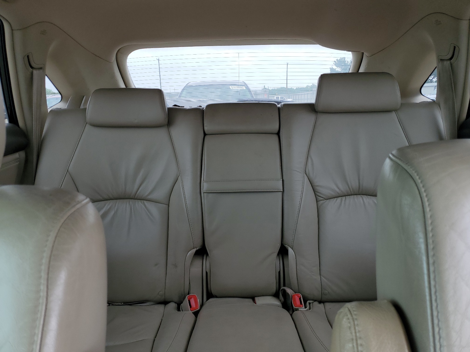 2T2GA31U75C020687 2005 Lexus Rx 330