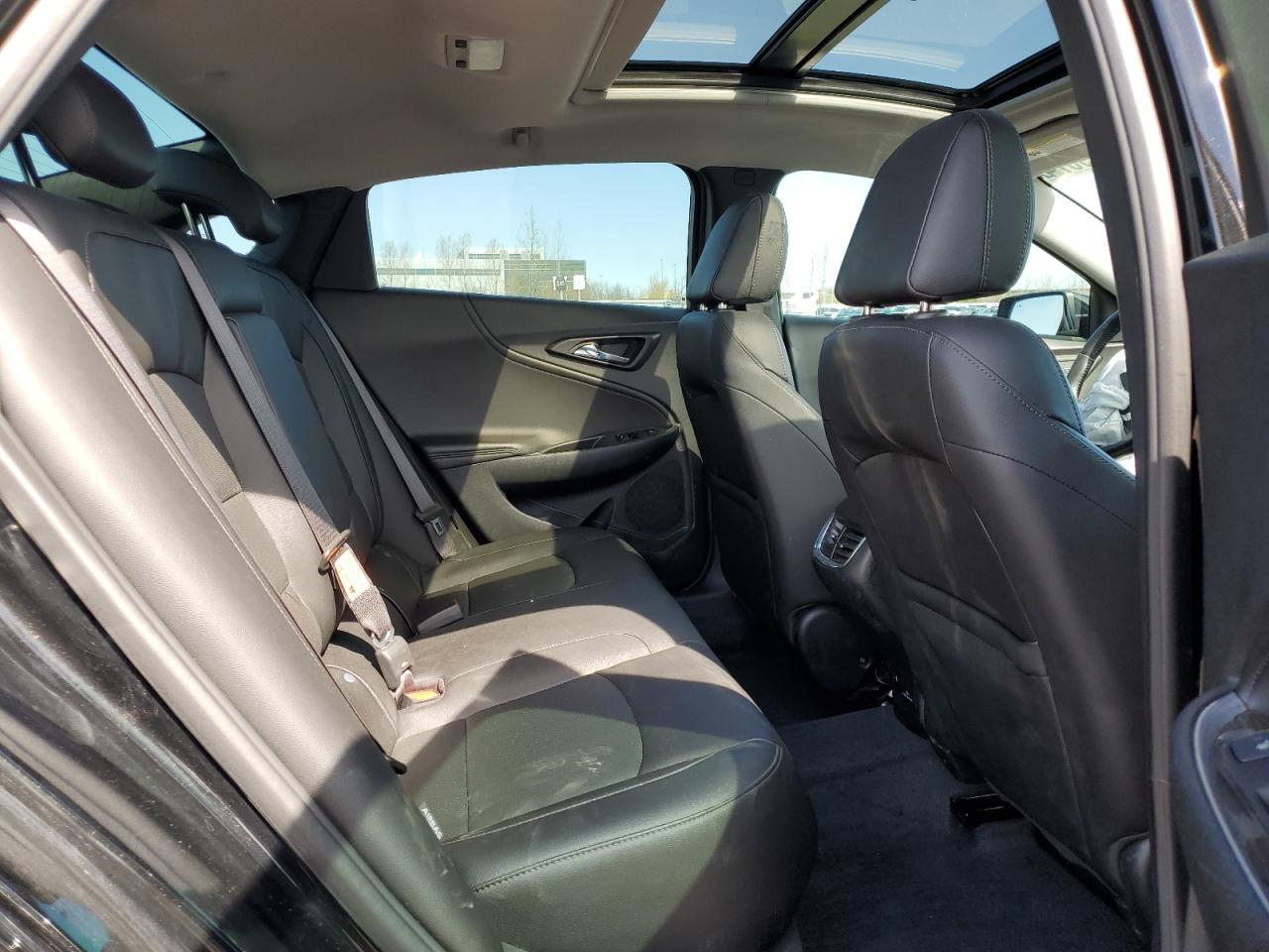 2021 Chevrolet Malibu - Image 10