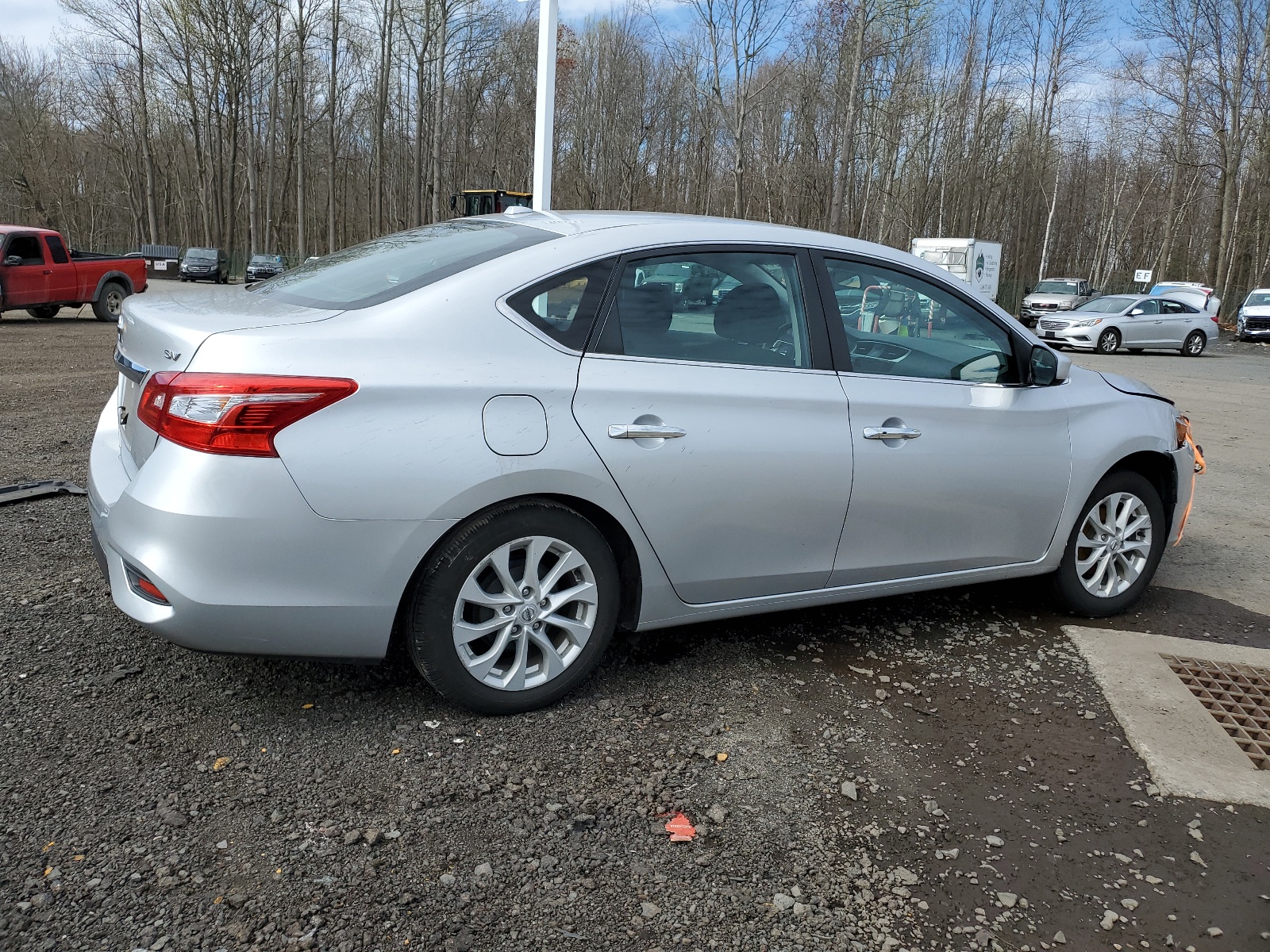 3N1AB7AP8KY443155 2019 Nissan Sentra S