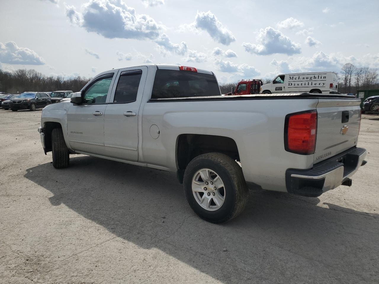 2015 Chevrolet Silverado C1500 Lt VIN: 1GCRCREC4FZ392930 Lot: 49976534