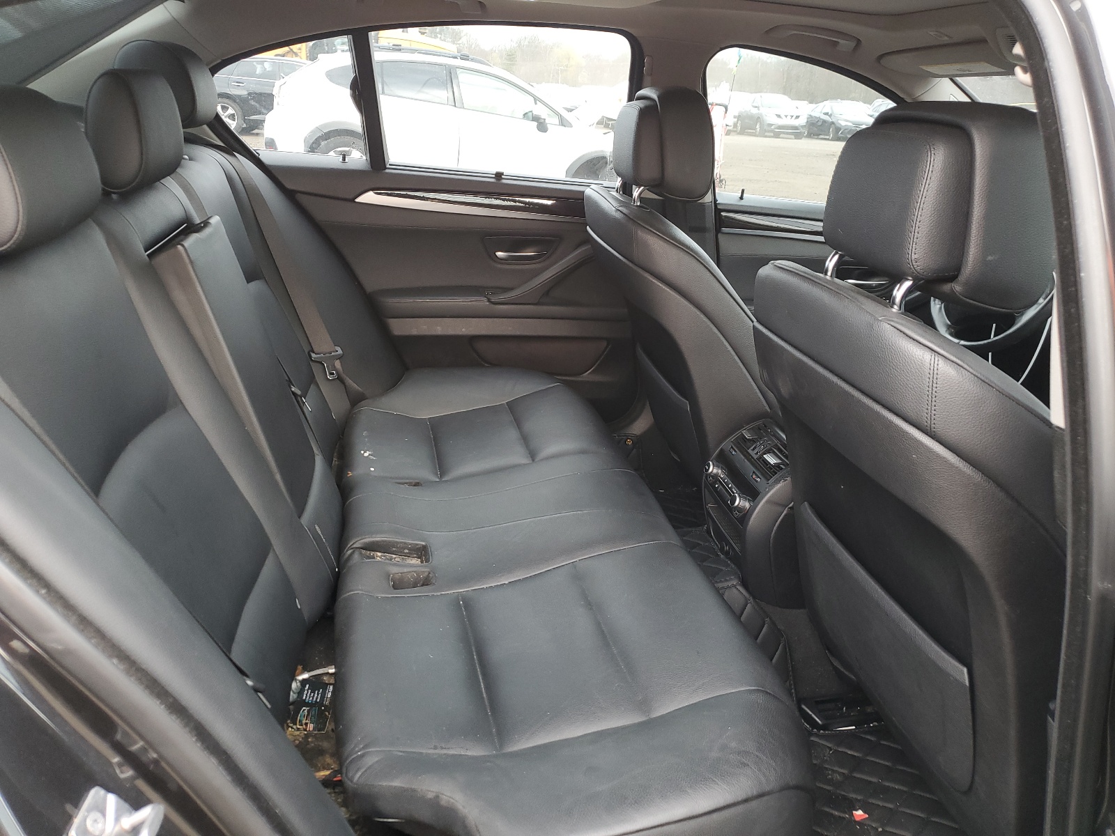 WBAFU7C54BC782039 2011 BMW 535 Xi