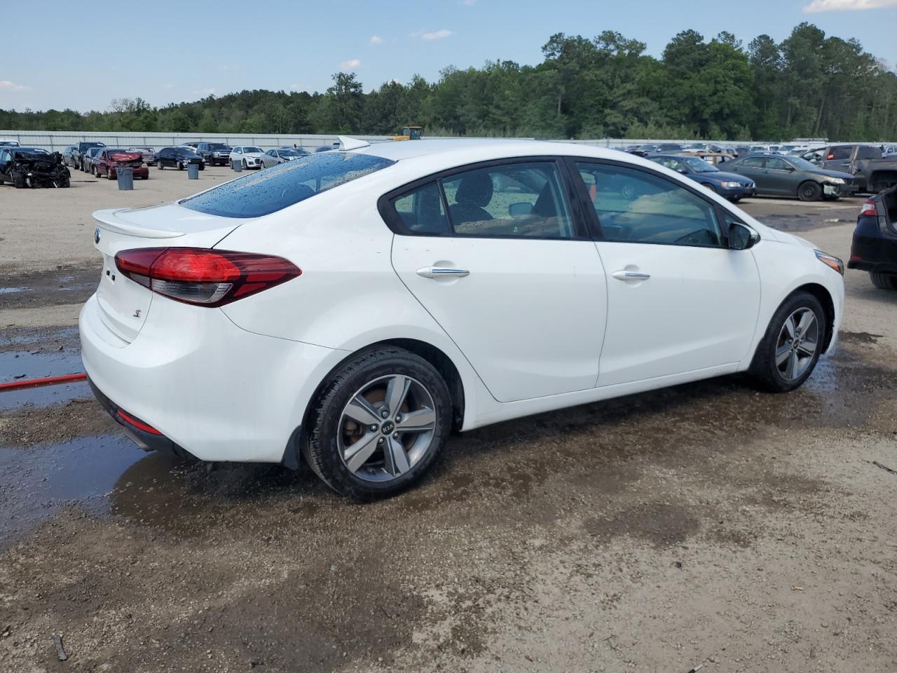 2018 Kia Forte Lx VIN: 3KPFL4A79JE214675 Lot: 51774044
