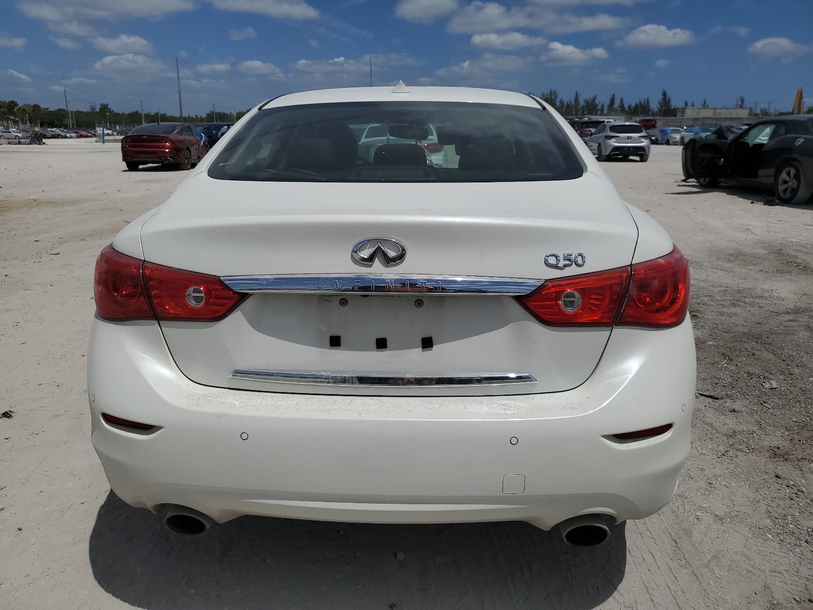 JN1EV7AP4HM732280 2017 Infiniti Q50 Premium