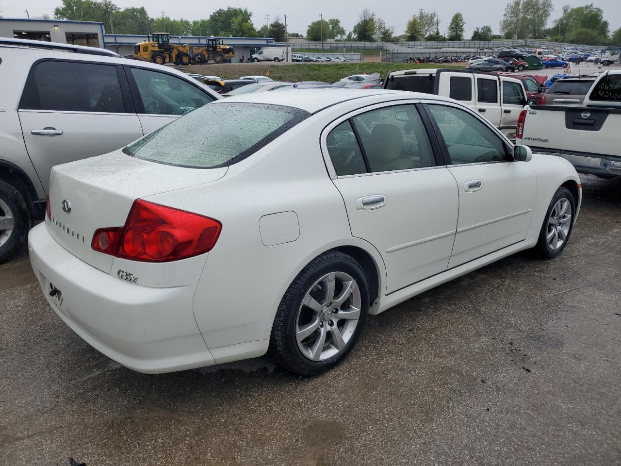 2005 Infiniti G35 VIN: JNKCV51F85M313617 Lot: 52189414