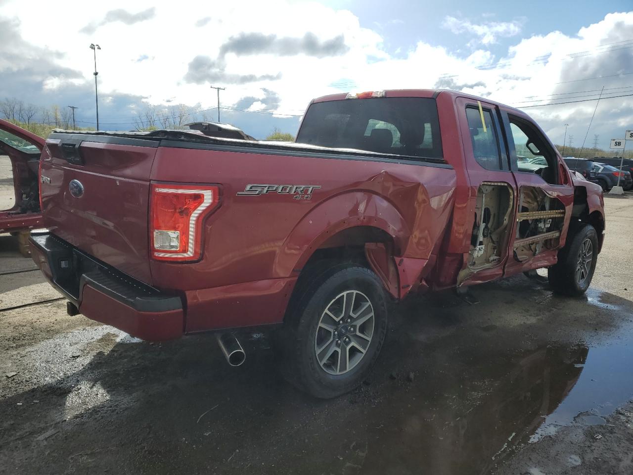 1FTFX1EF6FKF13811 2015 Ford F150 Super Cab