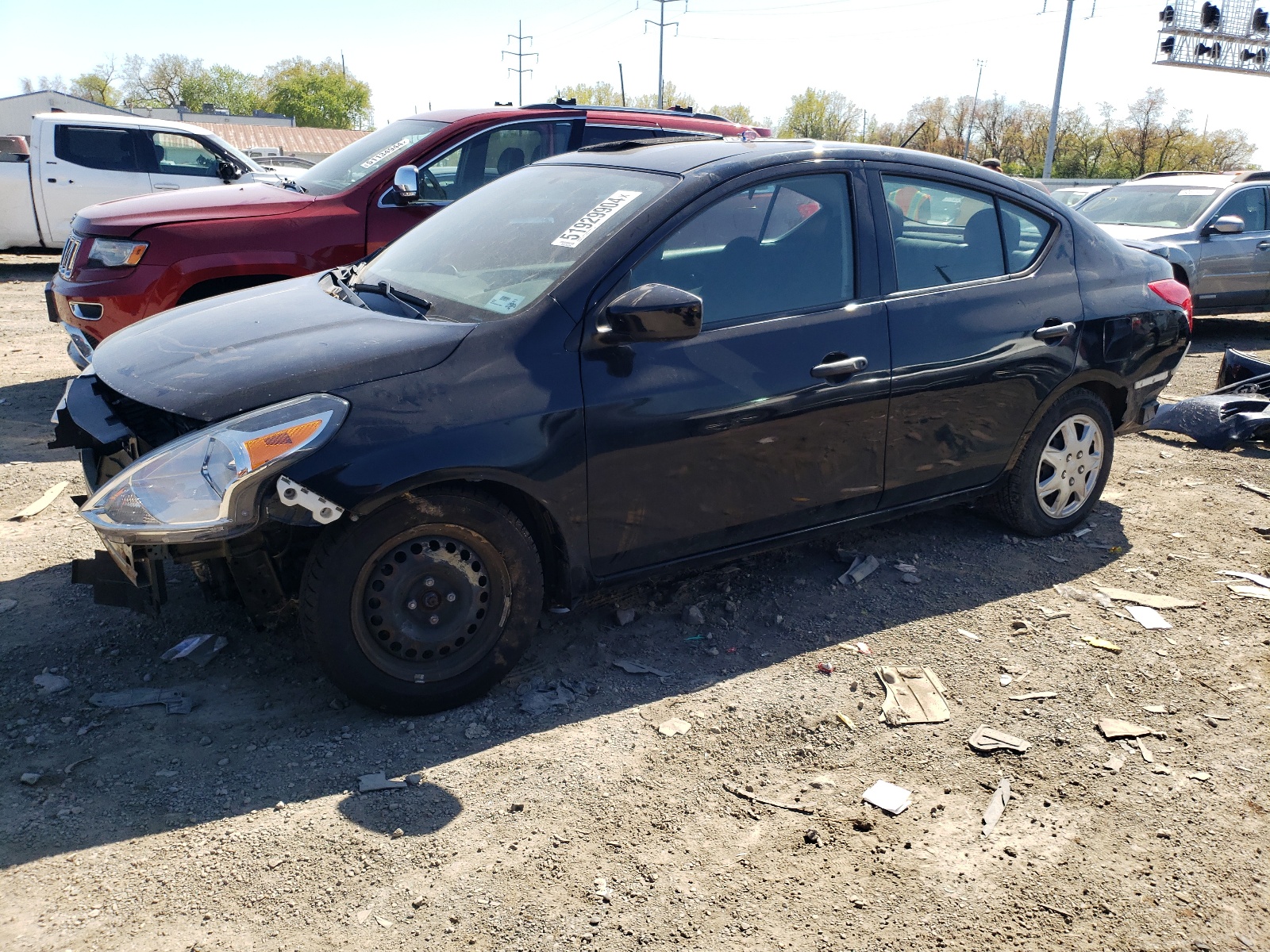 3N1CN7AP0HL870500 2017 Nissan Versa S