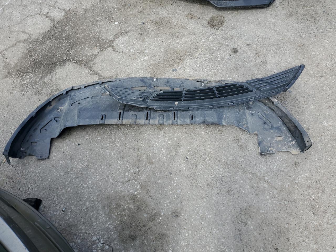 2015 Ford Taurus Se VIN: 1FAHP2D84FG192510 Lot: 50810364