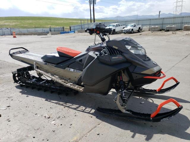 2022 Bmbr Snowmobile