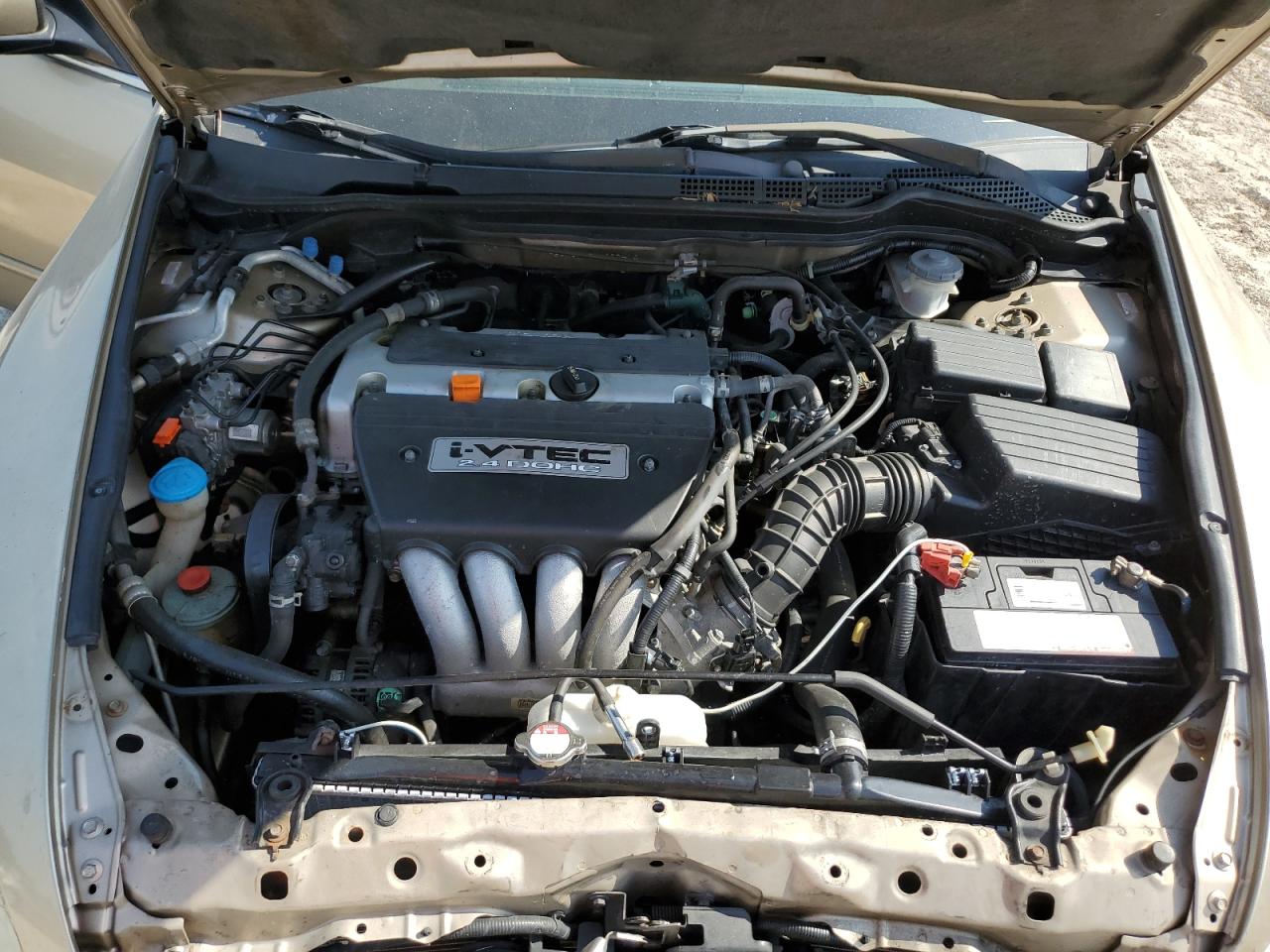 1HGCM56304A177410 2004 Honda Accord Lx