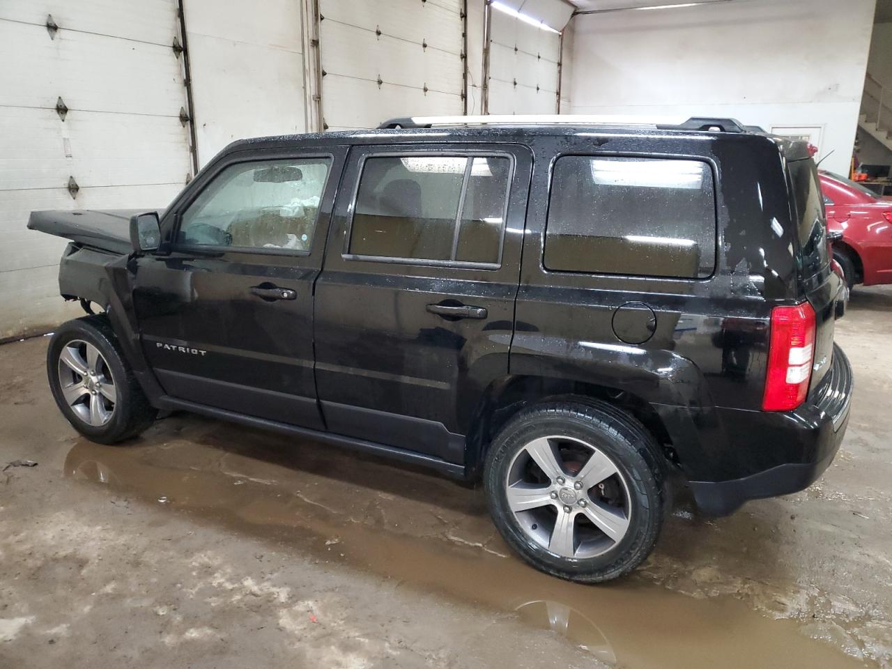 1C4NJRFB1HD205945 2017 Jeep Patriot Latitude