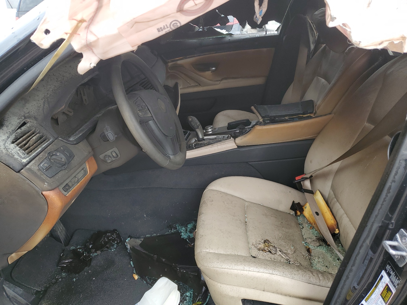 WBAXH5C50DDW14005 2013 BMW 528 Xi