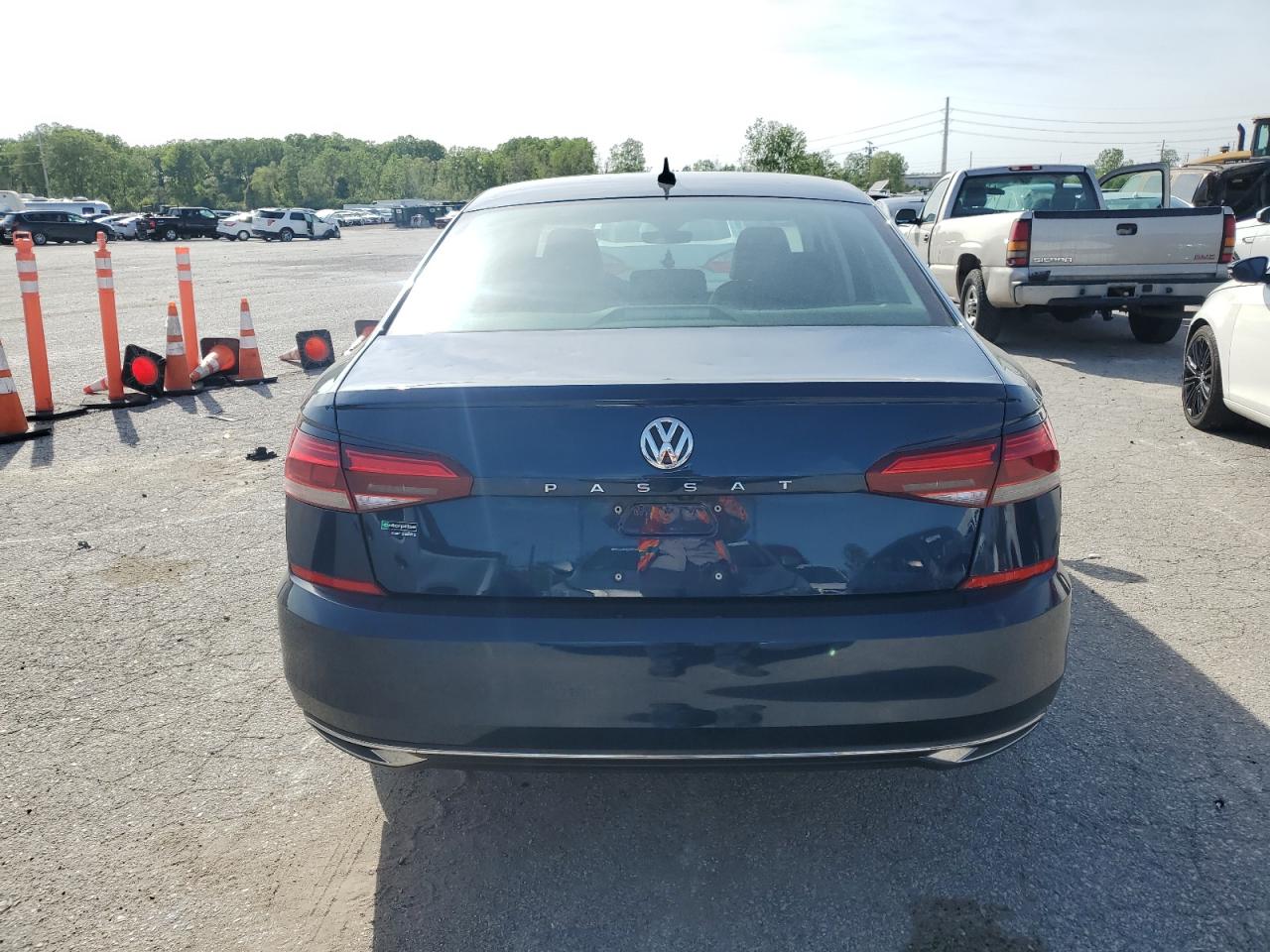 2020 Volkswagen Passat Se VIN: 1VWSA7A34LC008139 Lot: 50715824