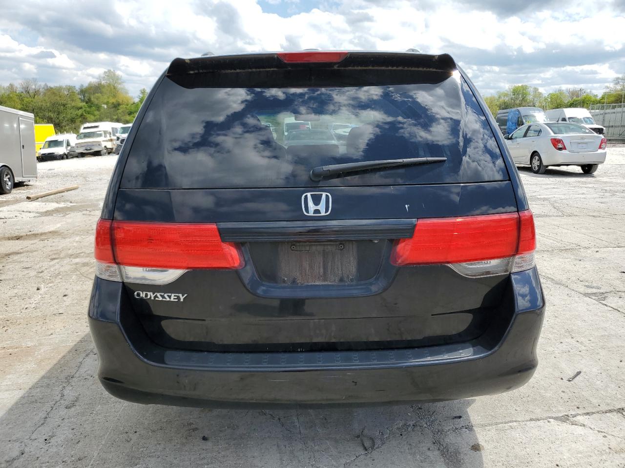 2010 Honda Odyssey Exl VIN: 5FNRL3H70AB057027 Lot: 52293174