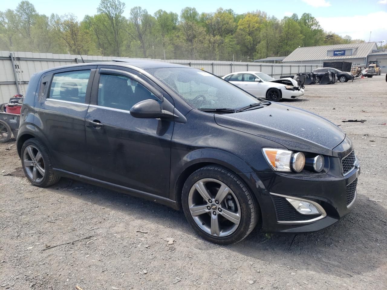 VIN 1G1JH6SB0D4193126 2013 CHEVROLET SONIC no.4