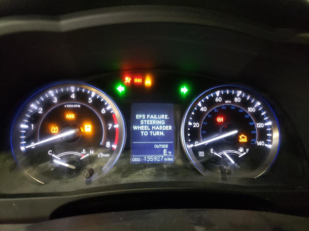 2015 Toyota Highlander Le VIN: 5TDBKRFH9FS148111 Lot: 50505914