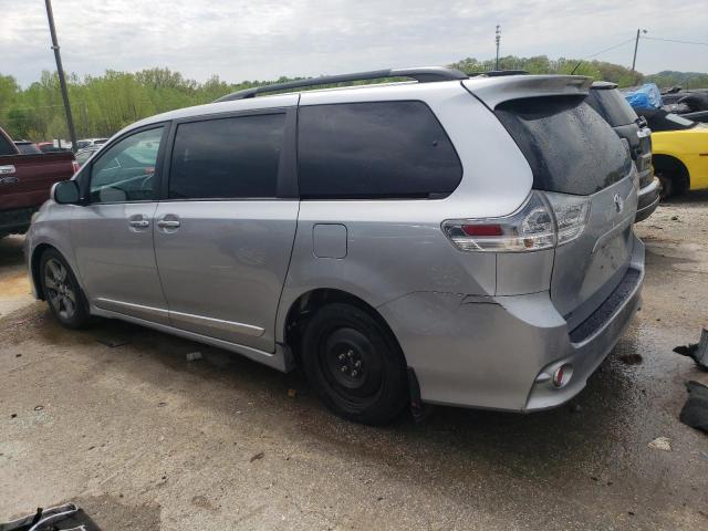  TOYOTA SIENNA 2016 Сріблястий