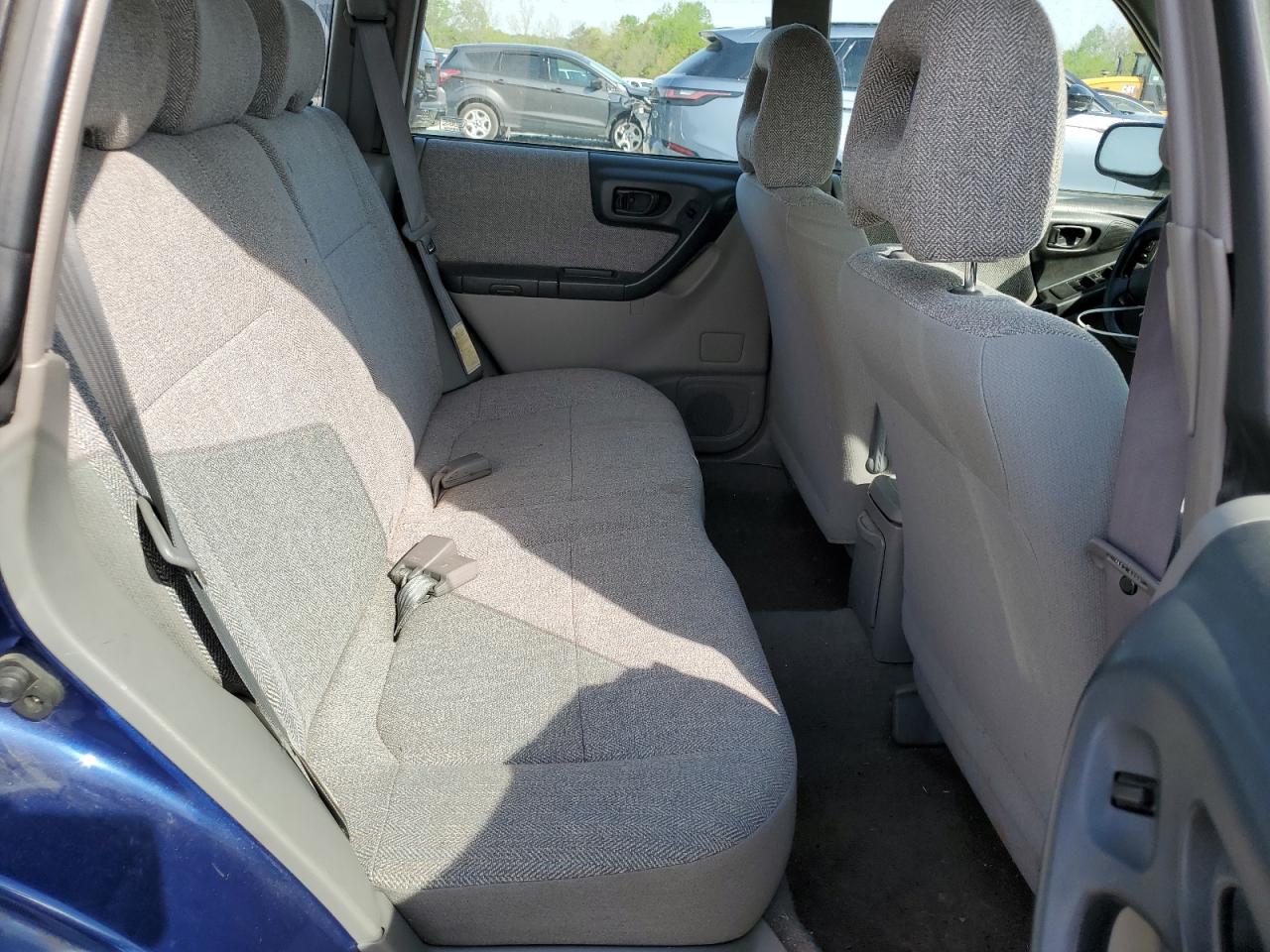 2001 Subaru Forester L VIN: JF1SF63541H753802 Lot: 50265664