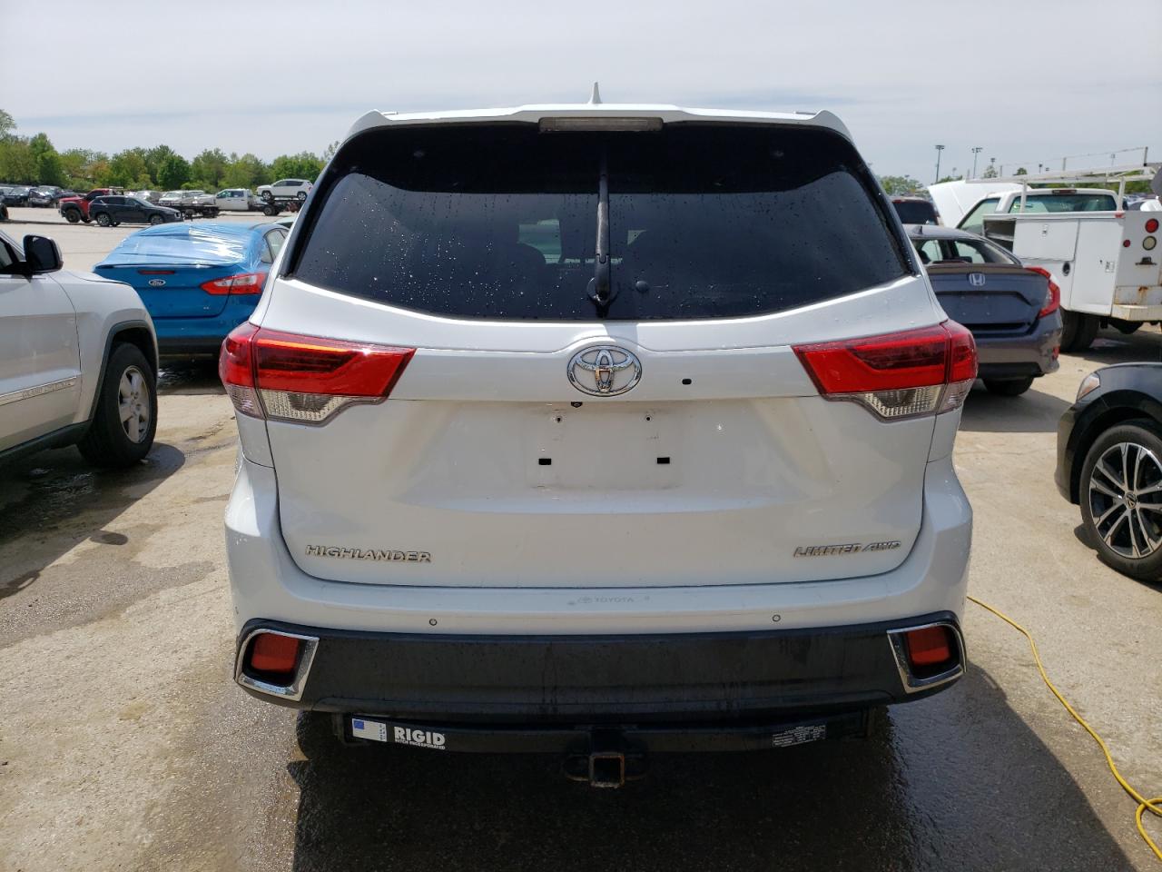 2017 Toyota Highlander Limited VIN: 5TDDZRFH5HS471384 Lot: 51277964