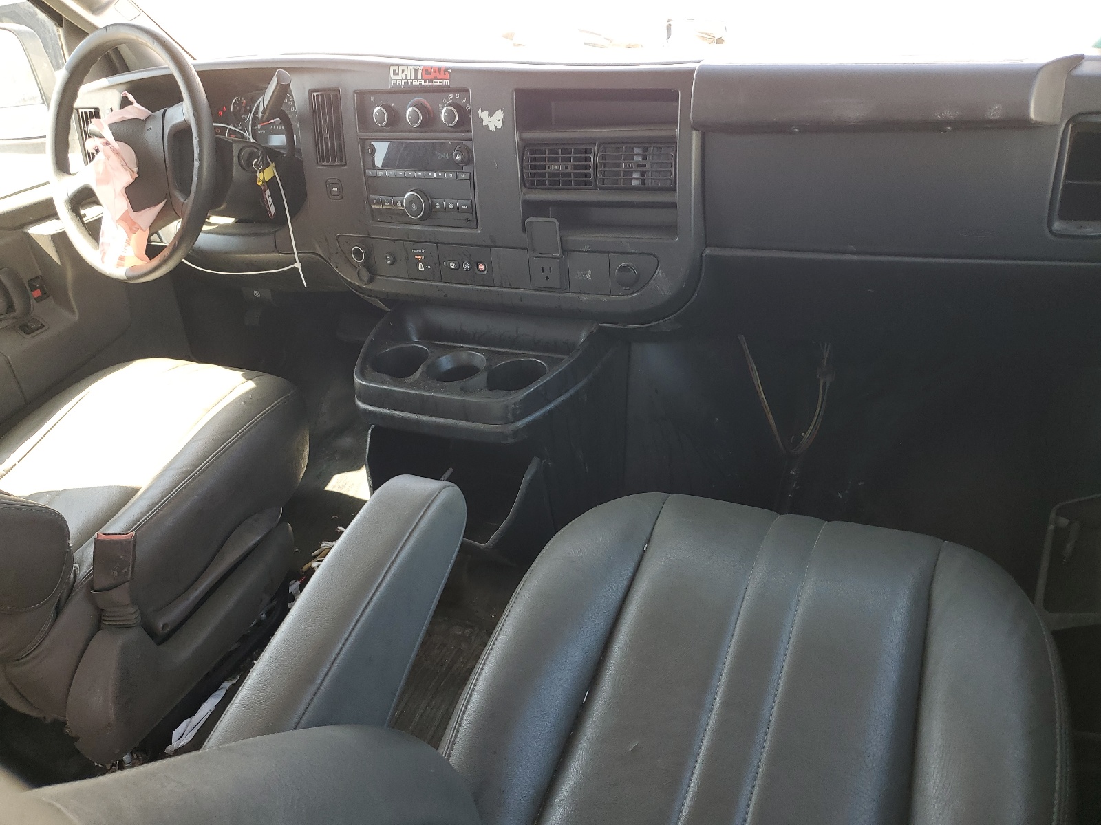 1GCWGAFP8J1321554 2018 Chevrolet Express G2500