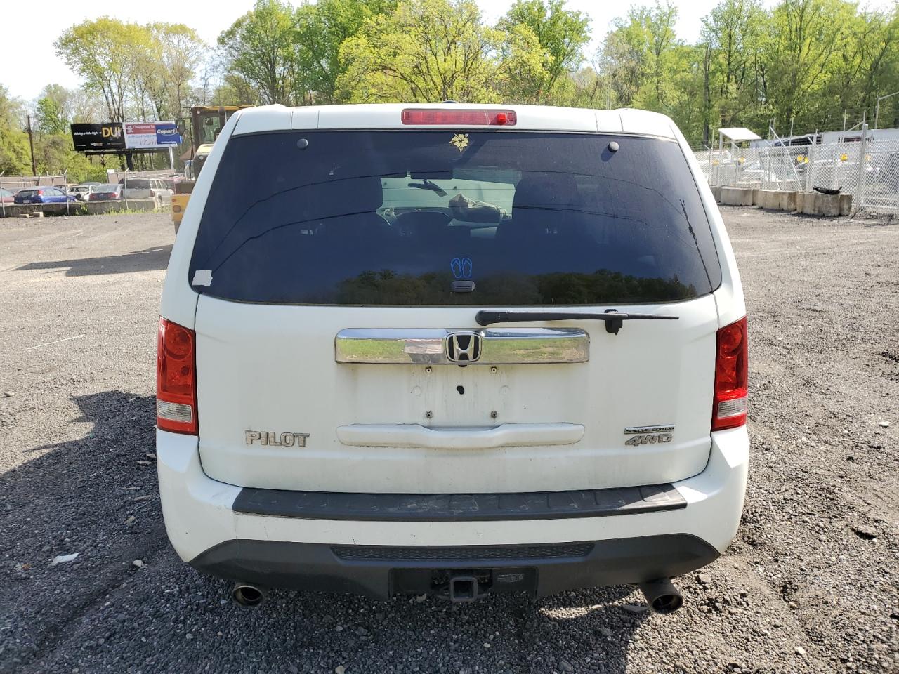 2015 Honda Pilot Se VIN: 5FNYF4H33FB016758 Lot: 52002594