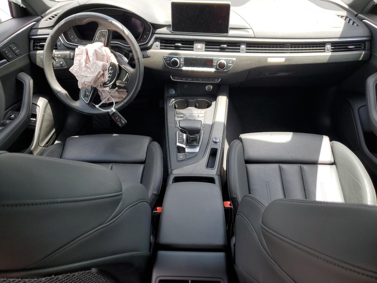 2019 Audi A4 Premium Plus VIN: WAUENAF41KA076103 Lot: 52211584