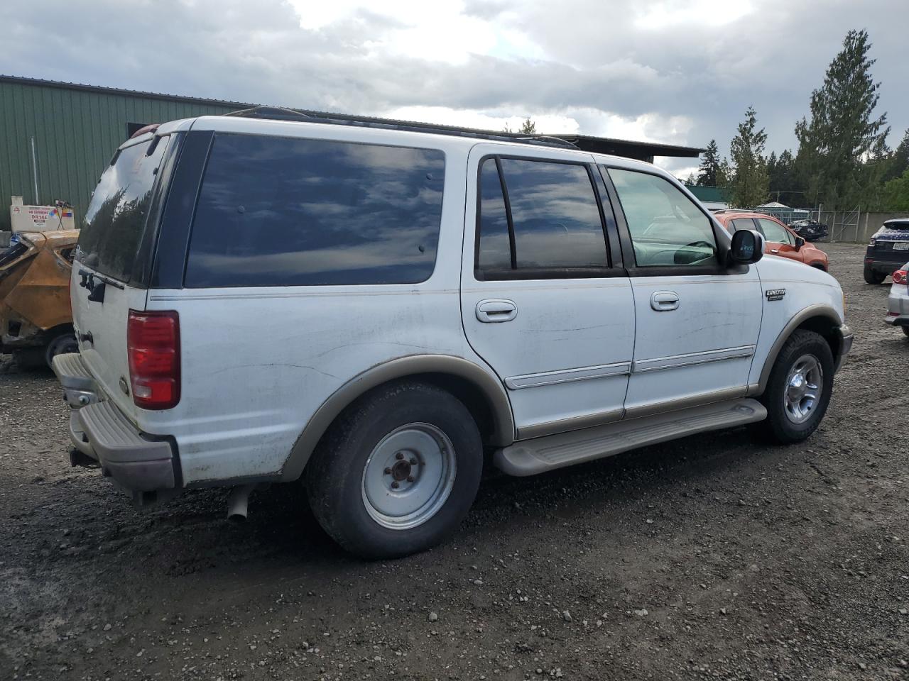 2001 Ford Expedition Eddie Bauer VIN: 1FMFU18L01LA49195 Lot: 52820624