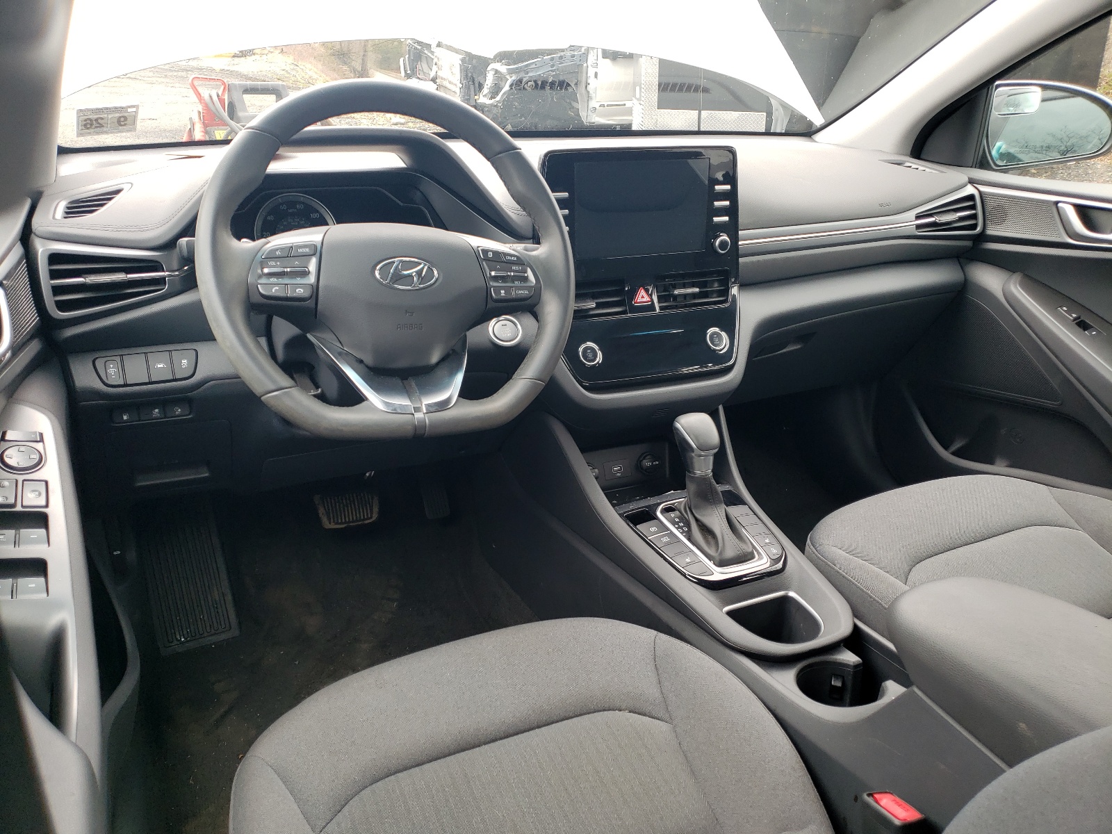 2022 Hyundai Ioniq Se vin: KMHC65LD3NU269404