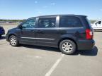 2013 Chrysler Town & Country Touring zu verkaufen in Brookhaven, NY - Minor Dent/Scratches