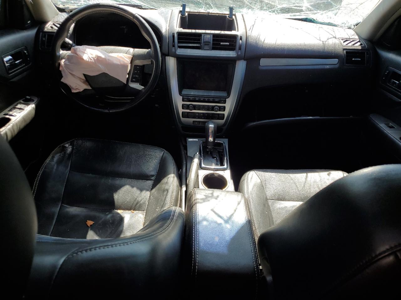 2010 Ford Fusion - Image 8