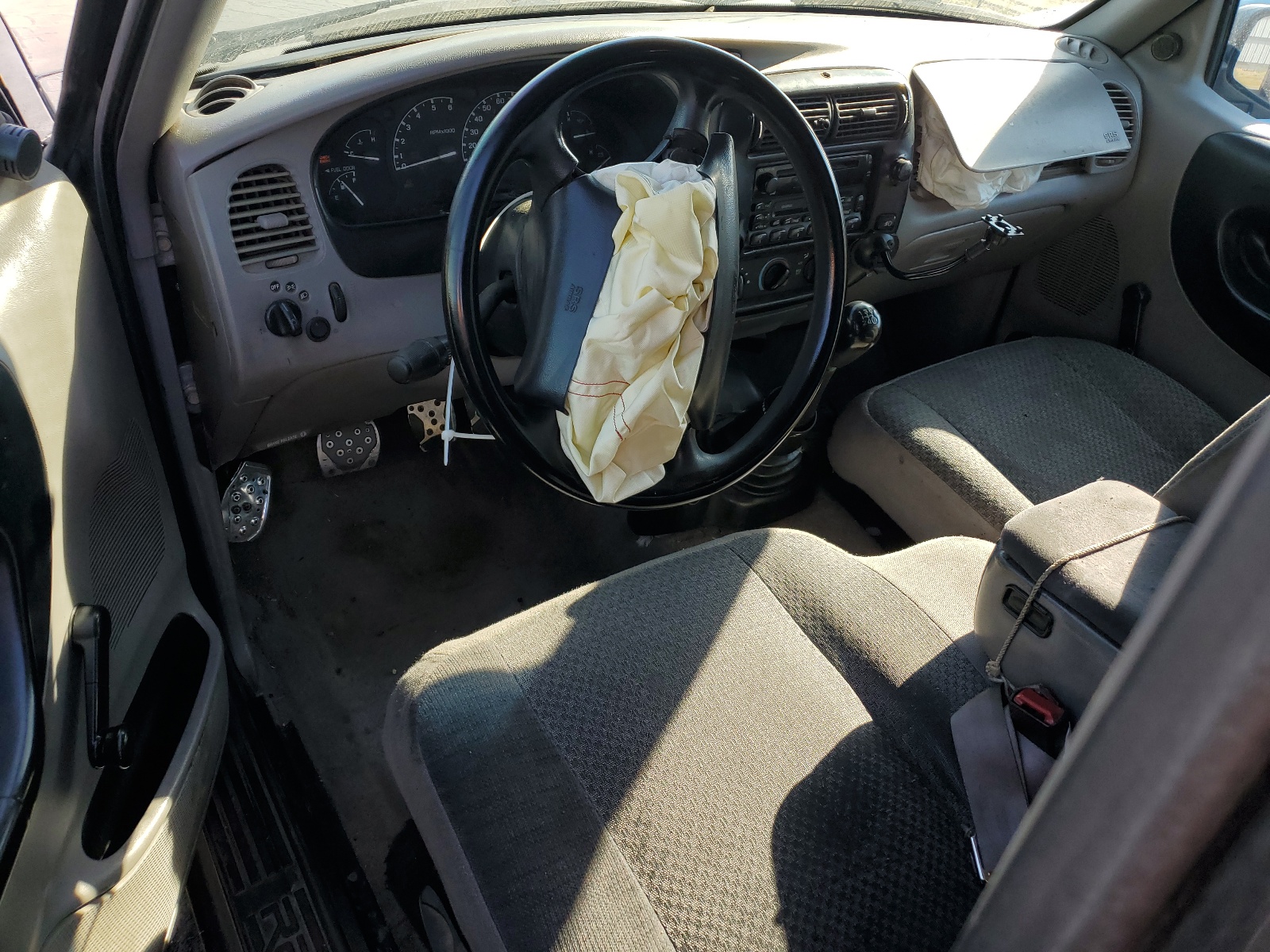 1FTYR14V7XTA82404 1999 Ford Ranger Super Cab