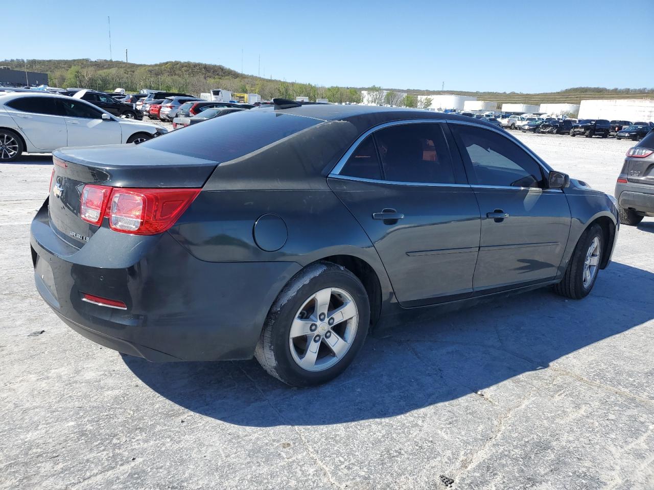 VIN 1G11B5SA2GU113056 2016 CHEVROLET MALIBU no.3