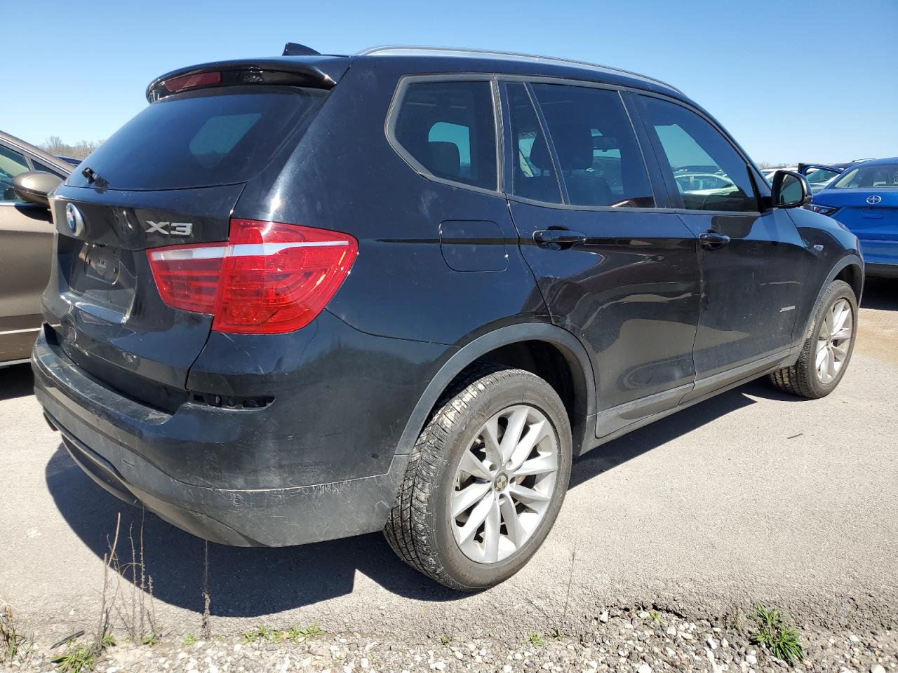 2017 BMW X3 xDrive28I VIN: 5UXWX9C36H0T23768 Lot: 49311714