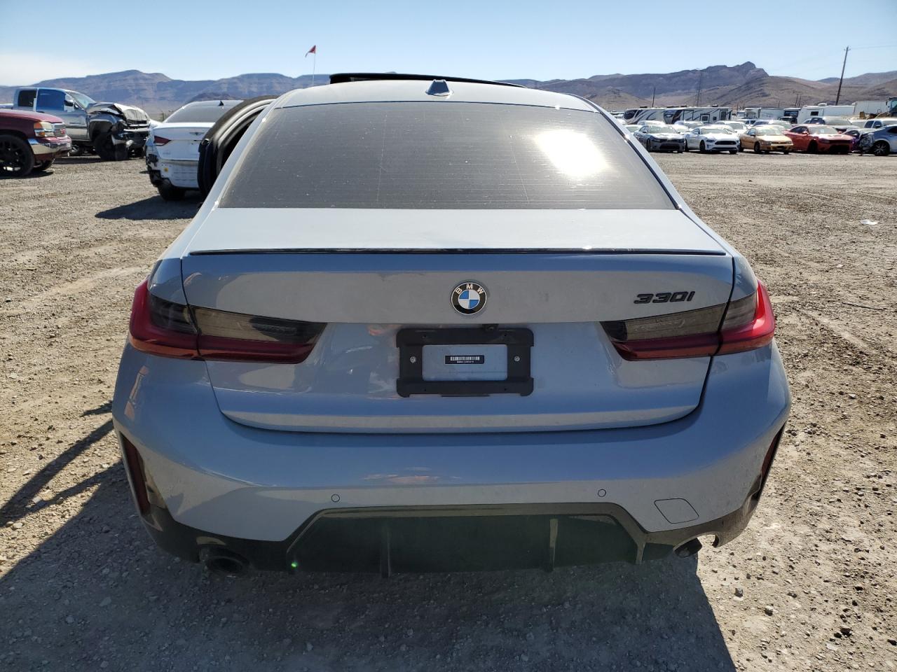 3MW69FF07P8D29785 2023 BMW 330I