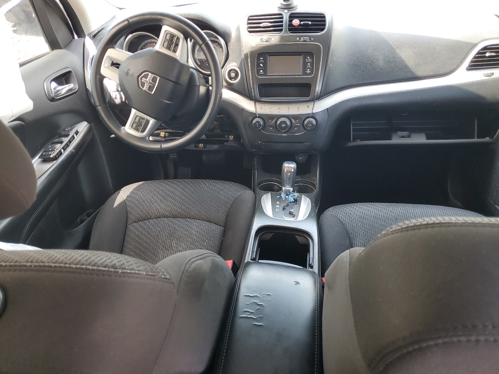 3C4PDDGG8HT527649 2017 Dodge Journey Crossroad