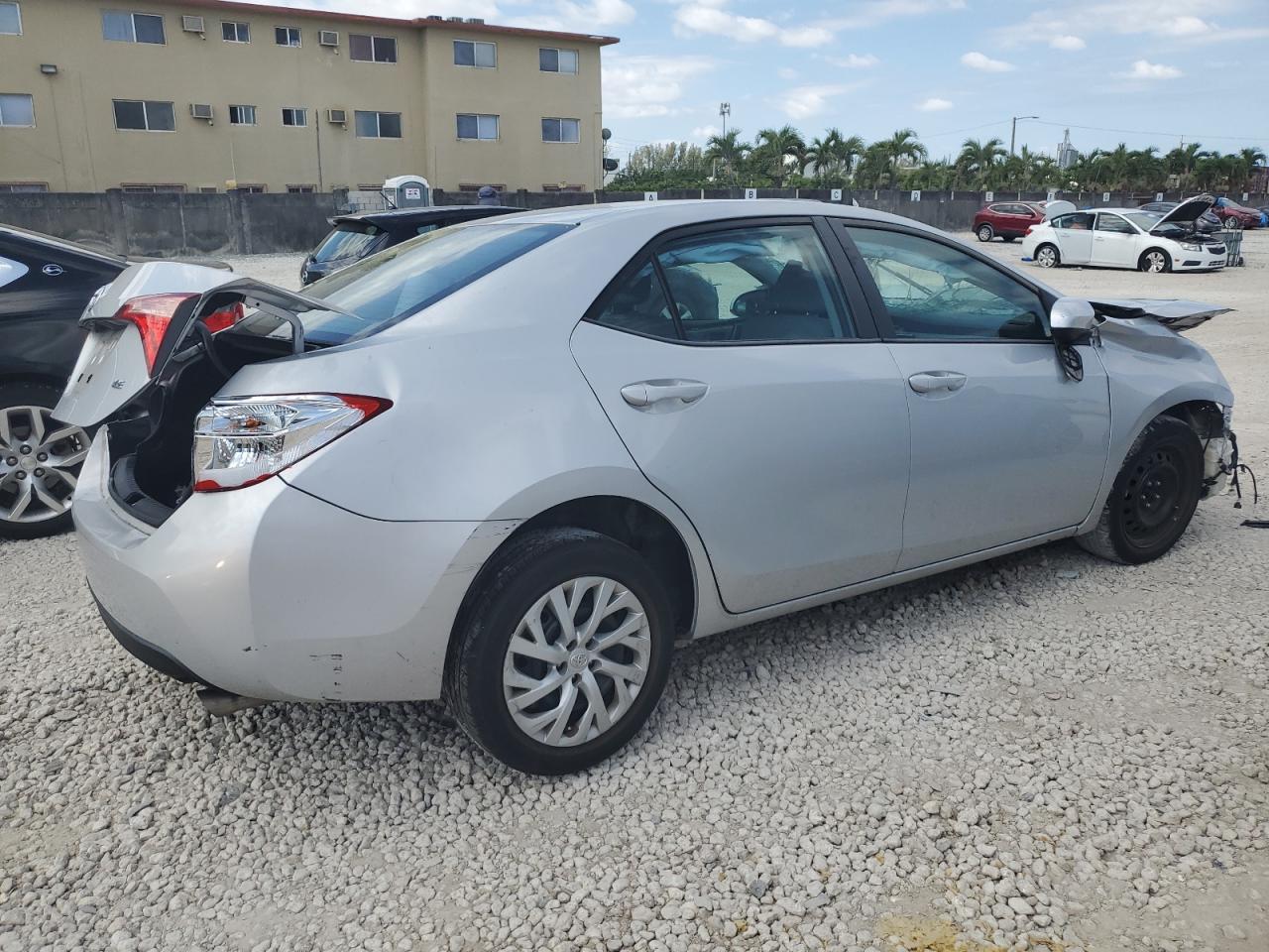 2018 Toyota Corolla - Image 3