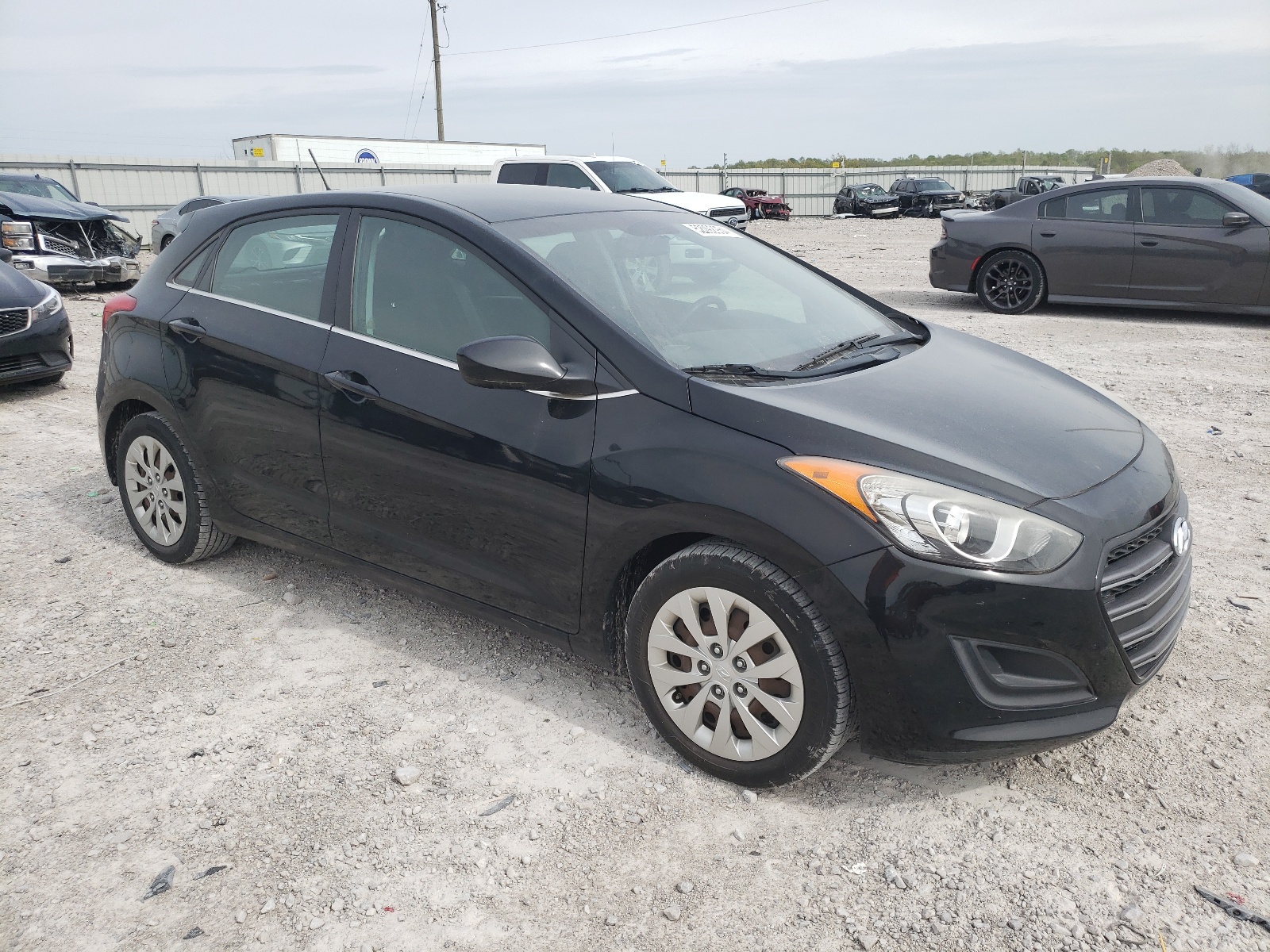 2016 Hyundai Elantra Gt vin: KMHD35LHXGU268446