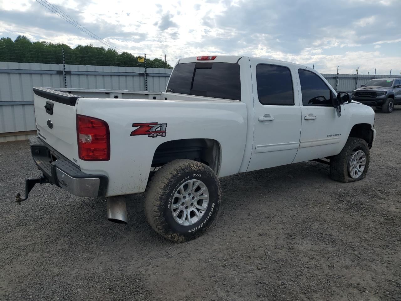 2011 Chevrolet Silverado K1500 Ltz VIN: 3GCPKTE38BG275465 Lot: 51810734