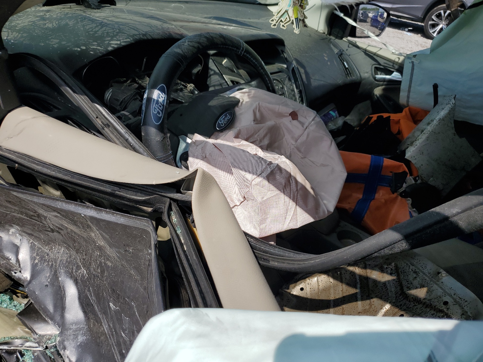 1FADP3F22DL151407 2013 Ford Focus Se