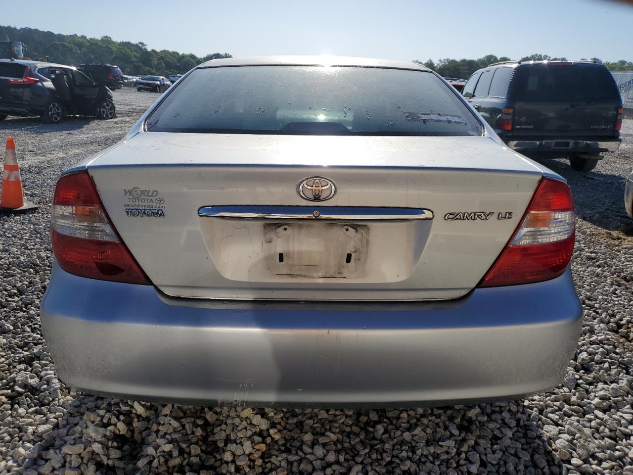 4T1BE32K74U272596 2004 Toyota Camry Le