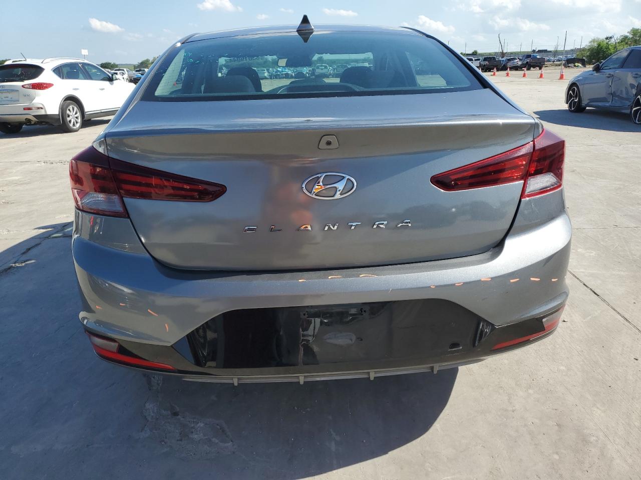 5NPD84LF8KH457811 2019 Hyundai Elantra Sel