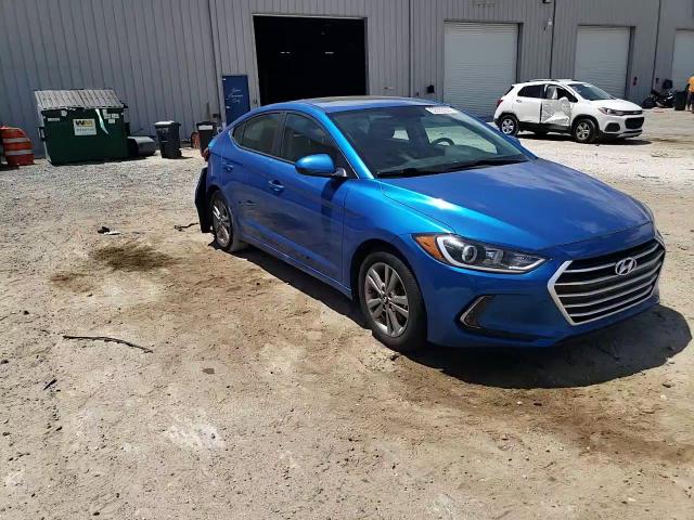 2017 Hyundai Elantra Se VIN: KMHD84LF6HU428110 Lot: 52900244