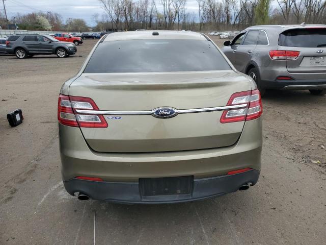  FORD TAURUS 2013 Зелений